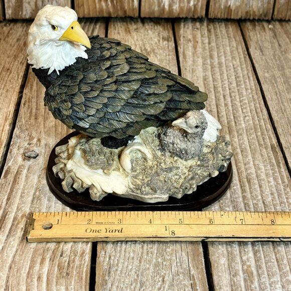 American Bald Eagle with Eaglet Sculpture on Wood Base - Picture 9 of 9